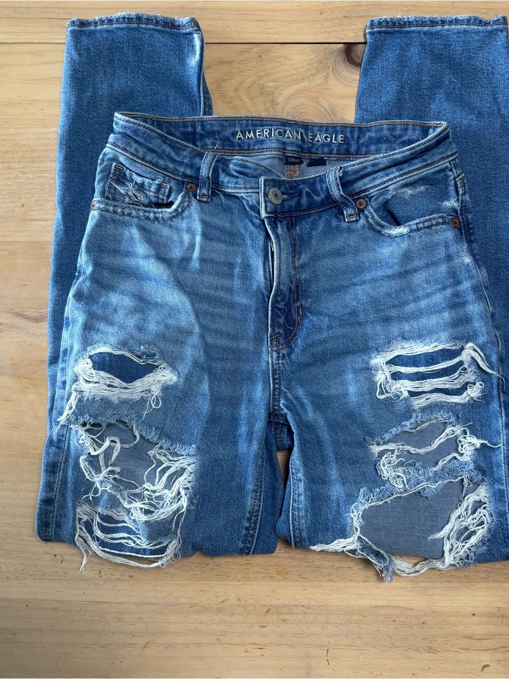 American Eagle Outfitters Light Blue Denim Jeans with Distressed Details